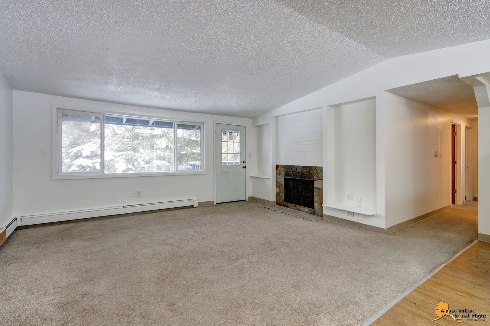 Anchorage Apartment: 3004 Doris Street