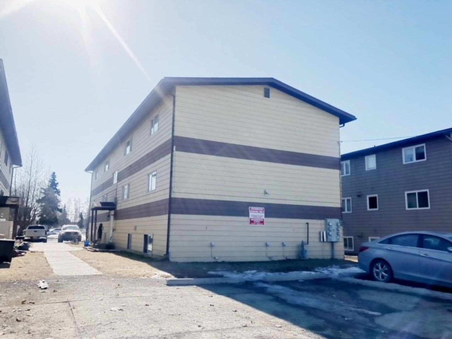 Anchorage Apartment: 917 E 12th Avenue