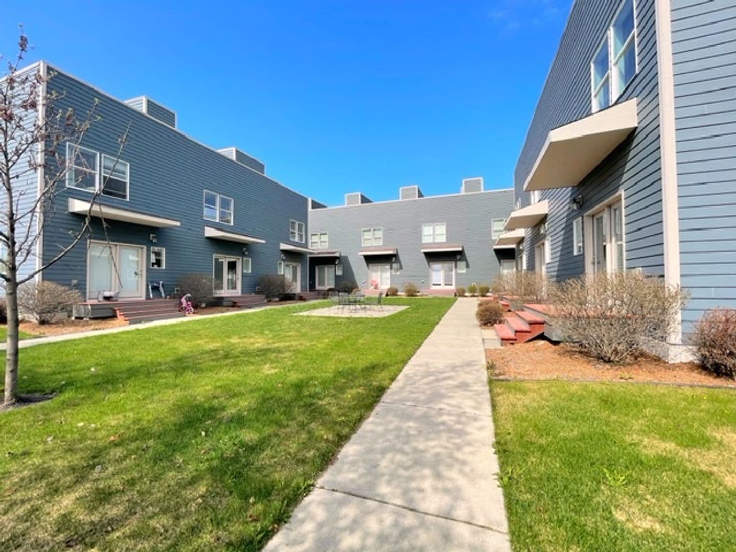 Anchorage Apartment: 221-243 W 13th Ave