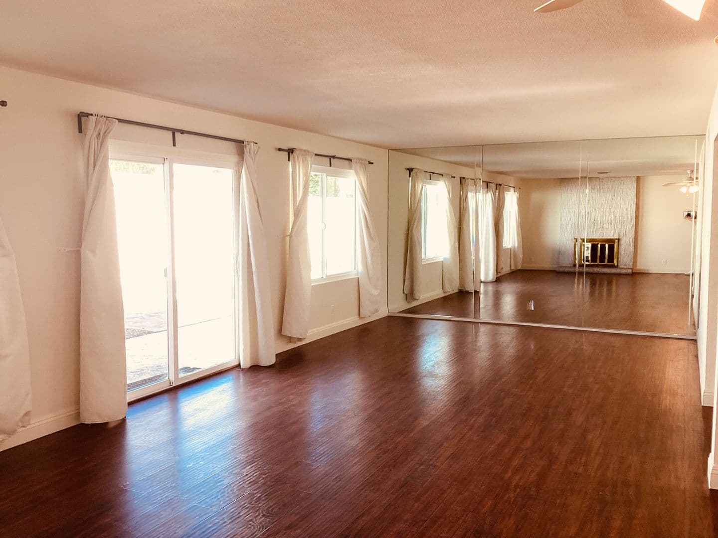 Las Vegas House: 545 Ellen Way