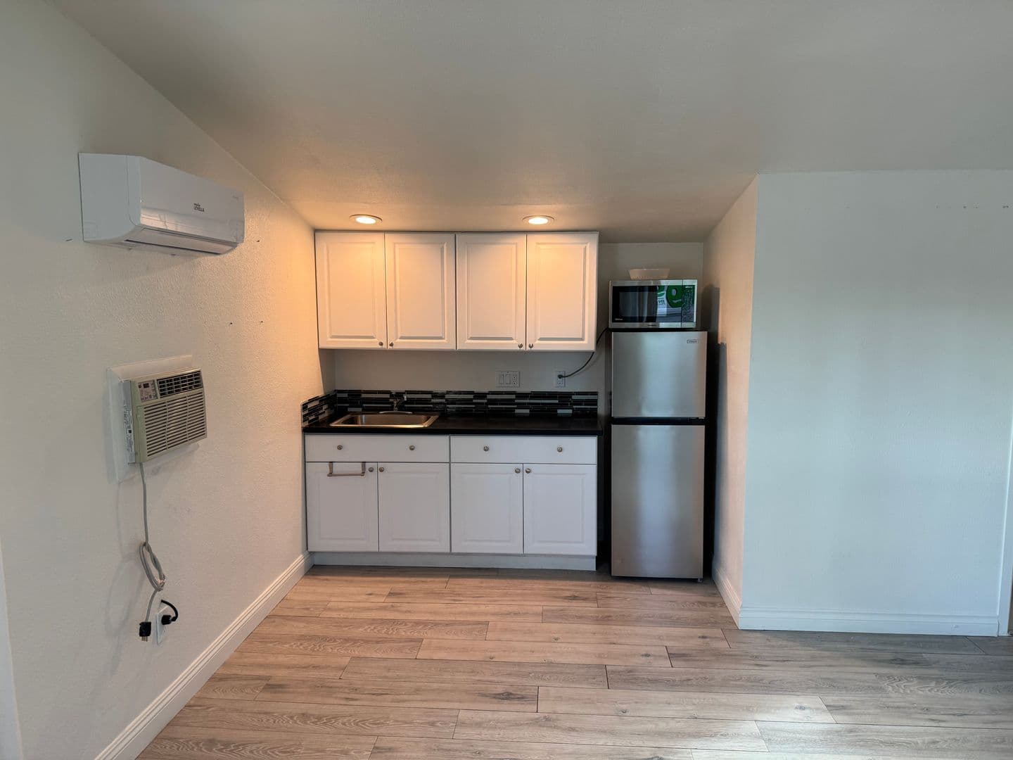 Las Vegas House: 545 Ellen Way