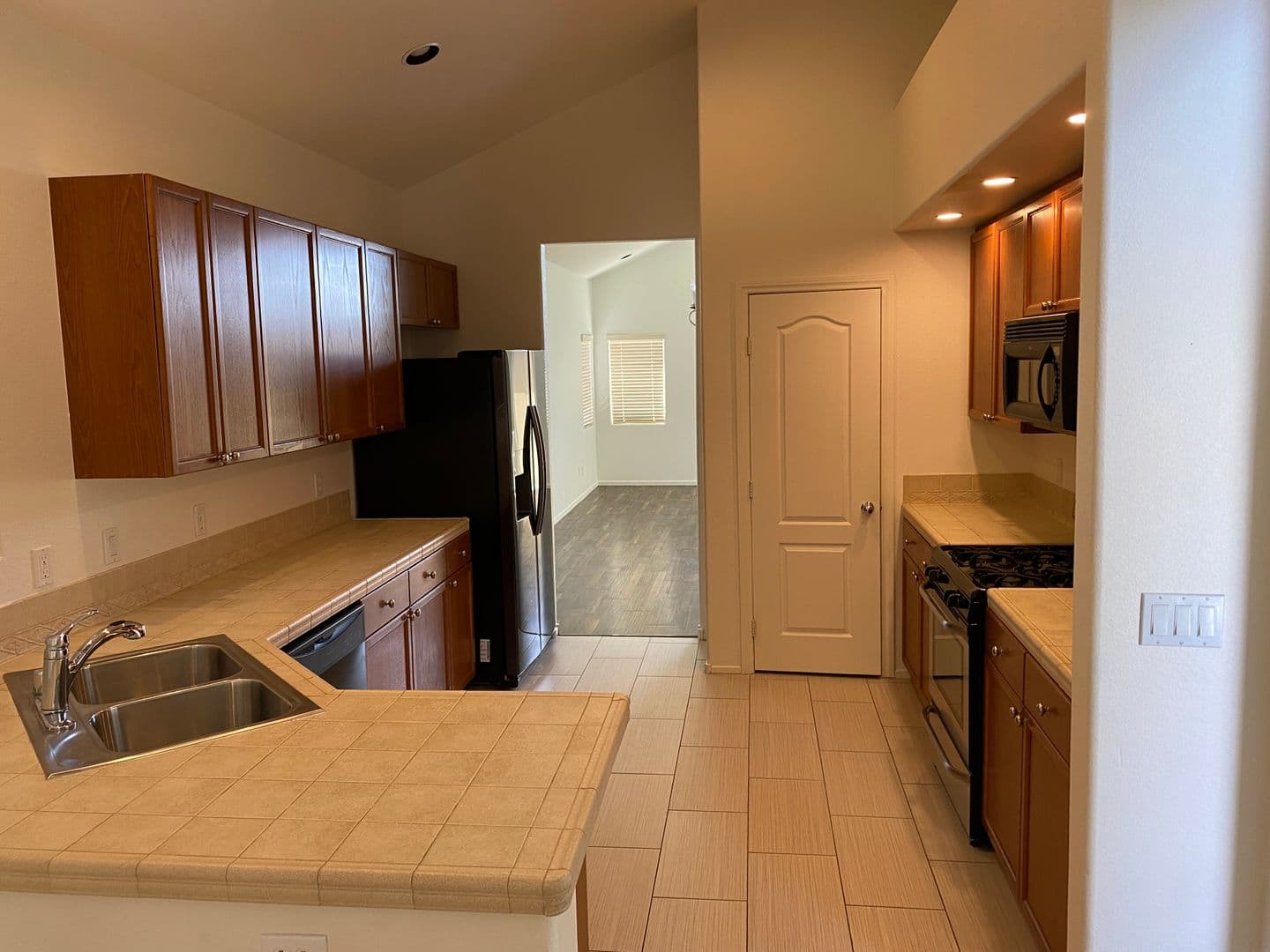 North Las Vegas House: 3317 Perching Bird Lane