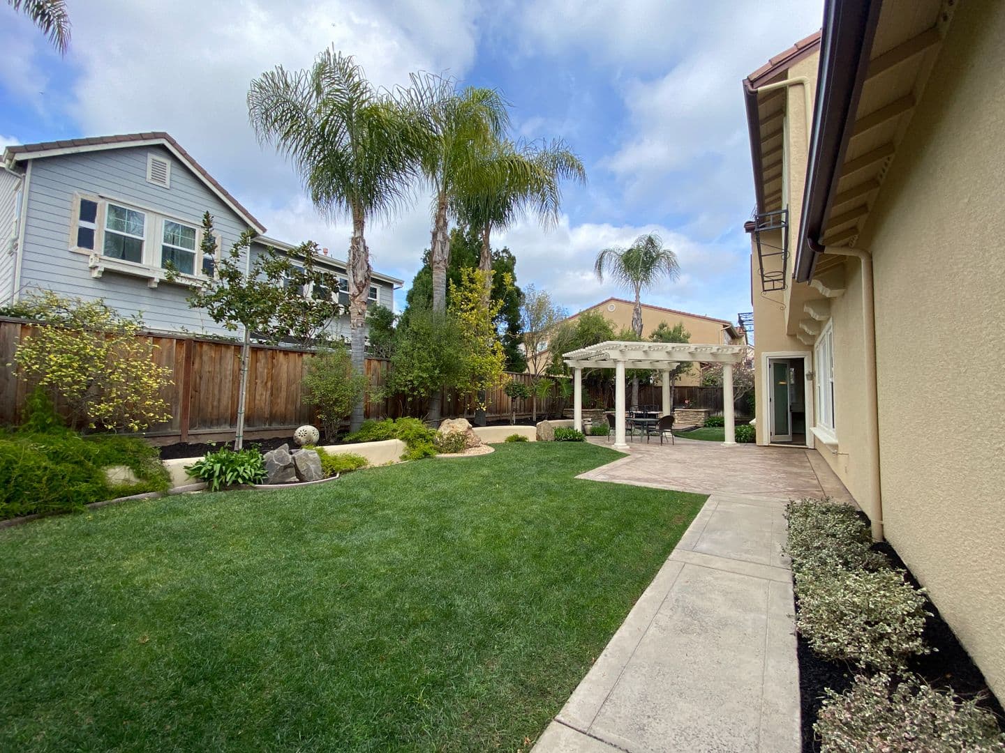 Pleasanton House: 3603 Fieldview Ct.