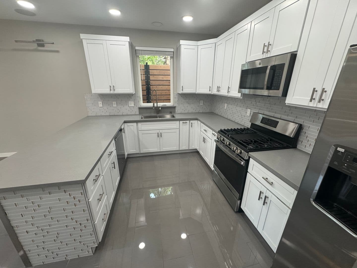 Livermore House: 1550 Murdell Ln
