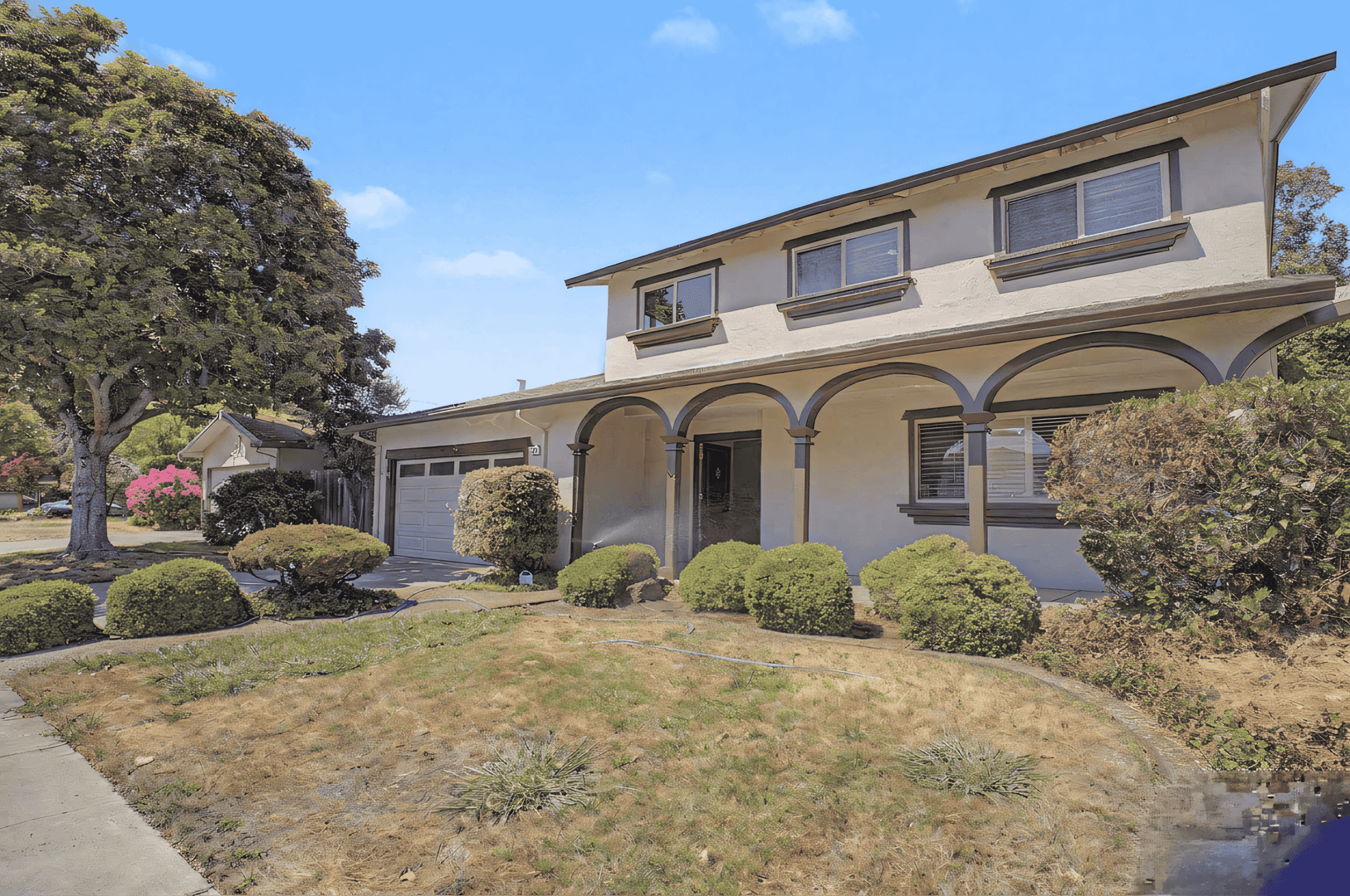 Pleasanton House: 5291 Crestline Way