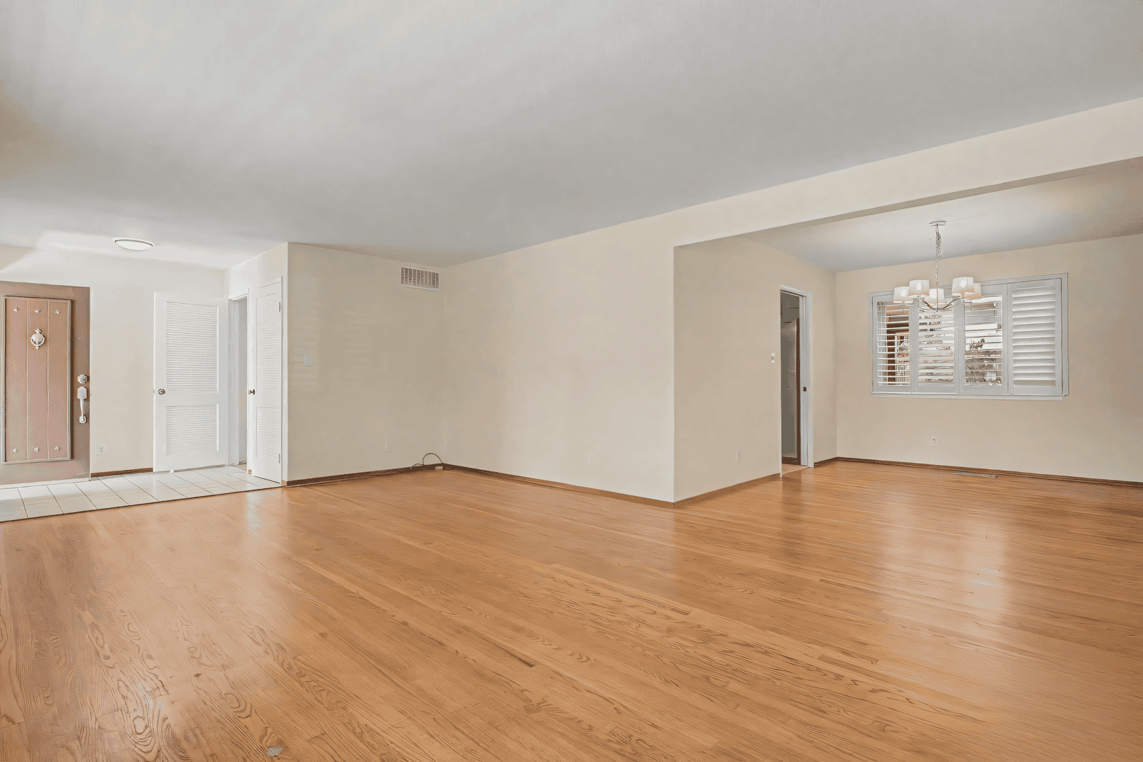 Pleasanton House: 5291 Crestline Way