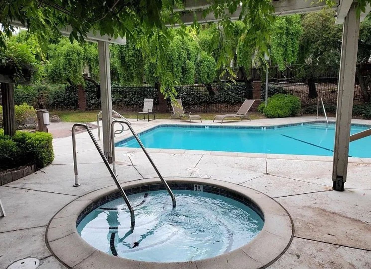 Danville House: 394 Ilo Lane, Apt 603