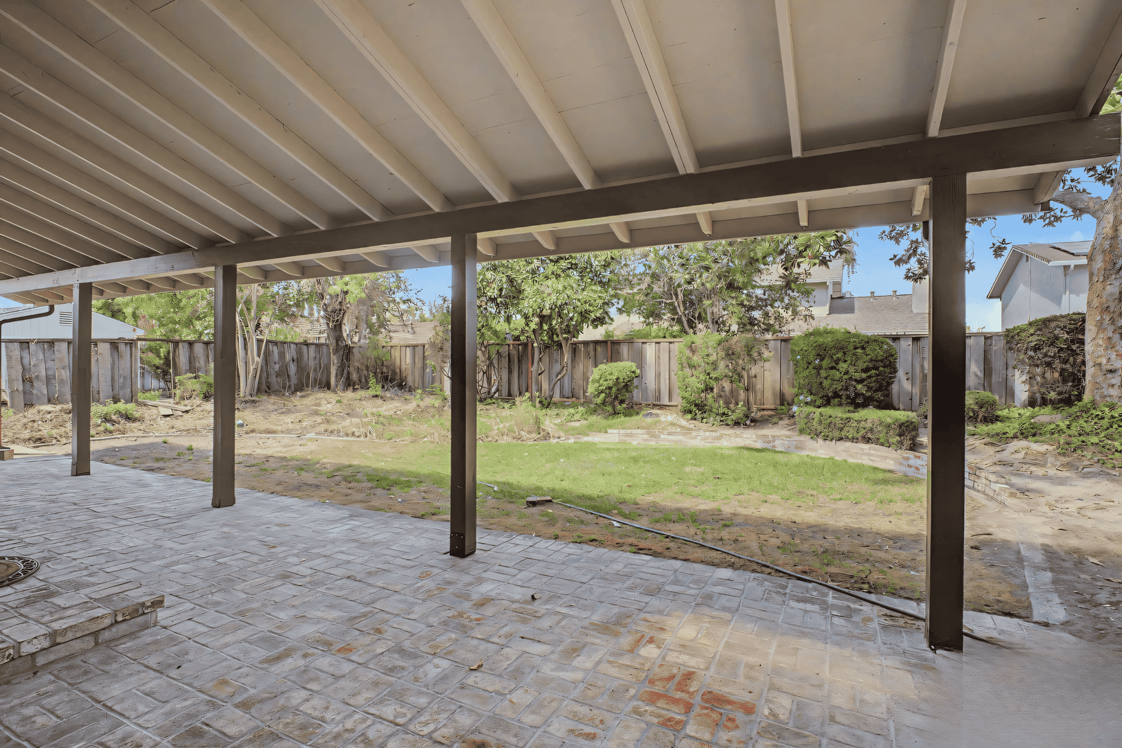 Pleasanton House: 5291 Crestline Way