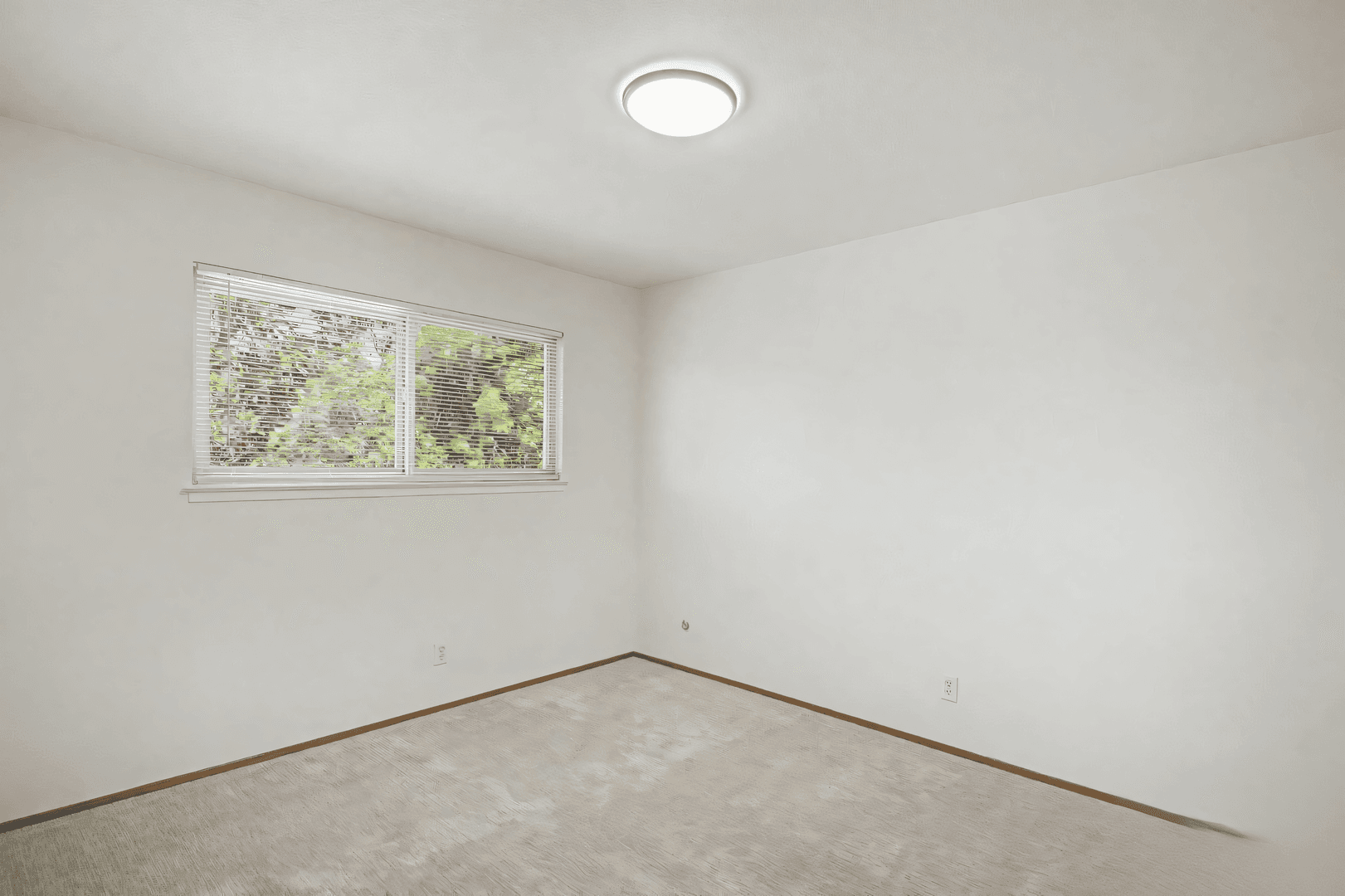 Pleasanton House: 5291 Crestline Way