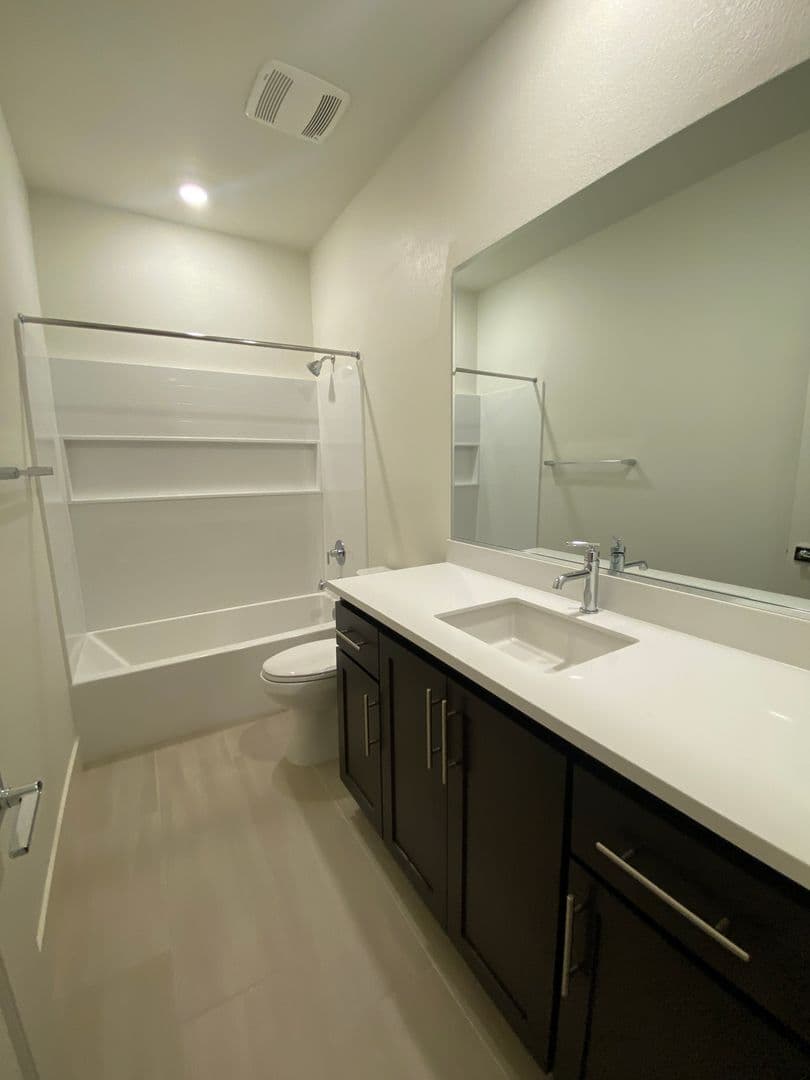 Dublin House: 6480 Rosebay Ct.