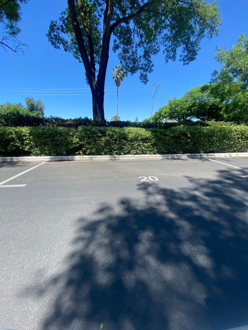 Pleasanton House: 3346 Smoketree Commons Dr.