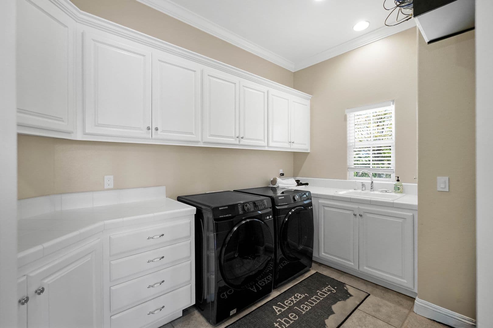 Pleasanton House: 3441 Torlano Place