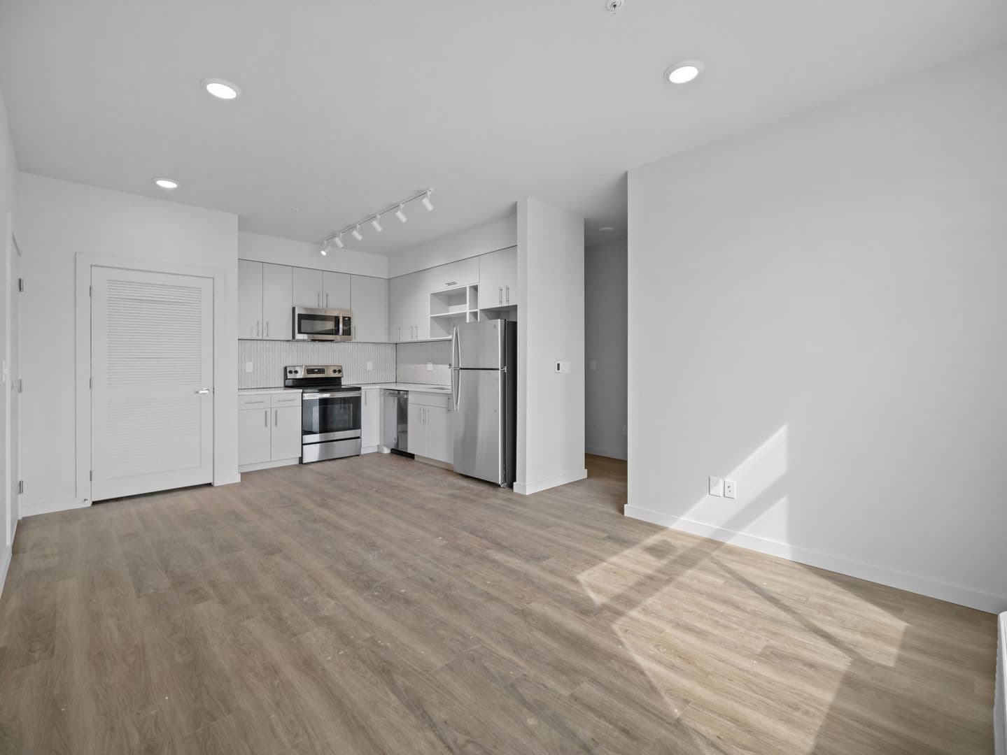 Spokane Apartment: 1520 S Rustle St