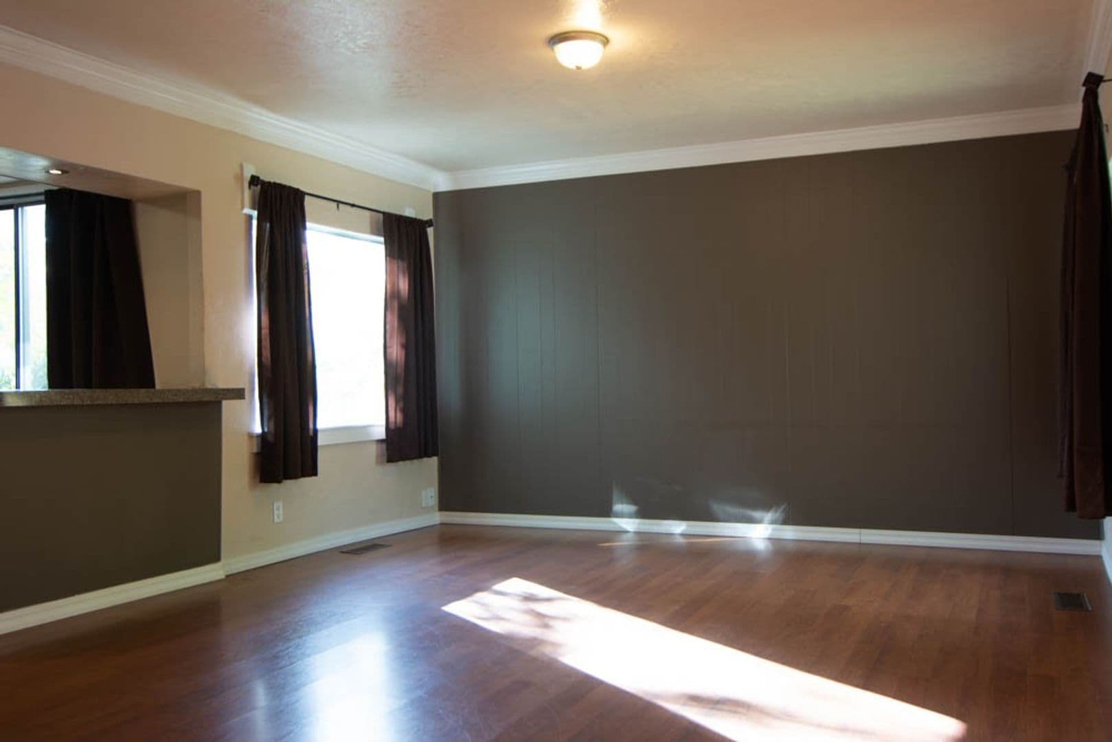 Coeur d' Alene Apartment: Indiana