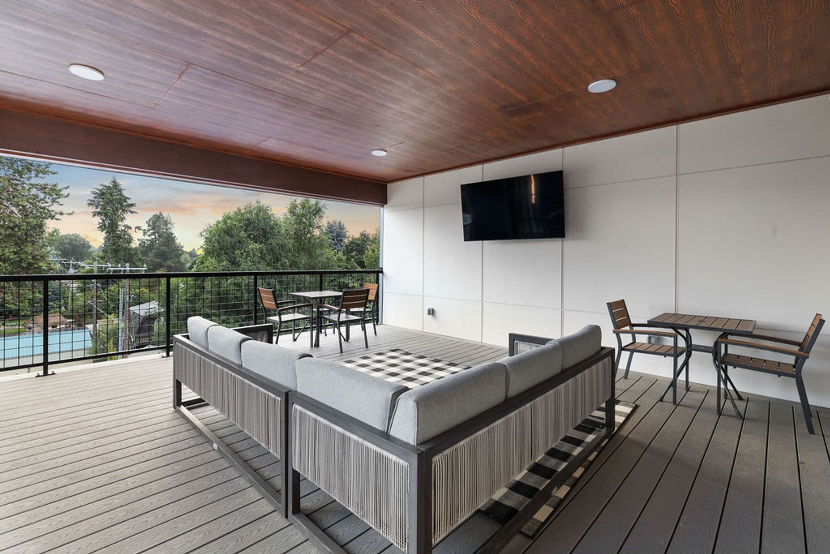 Coeur d'Alene Apartment: 1705 N Government Way
