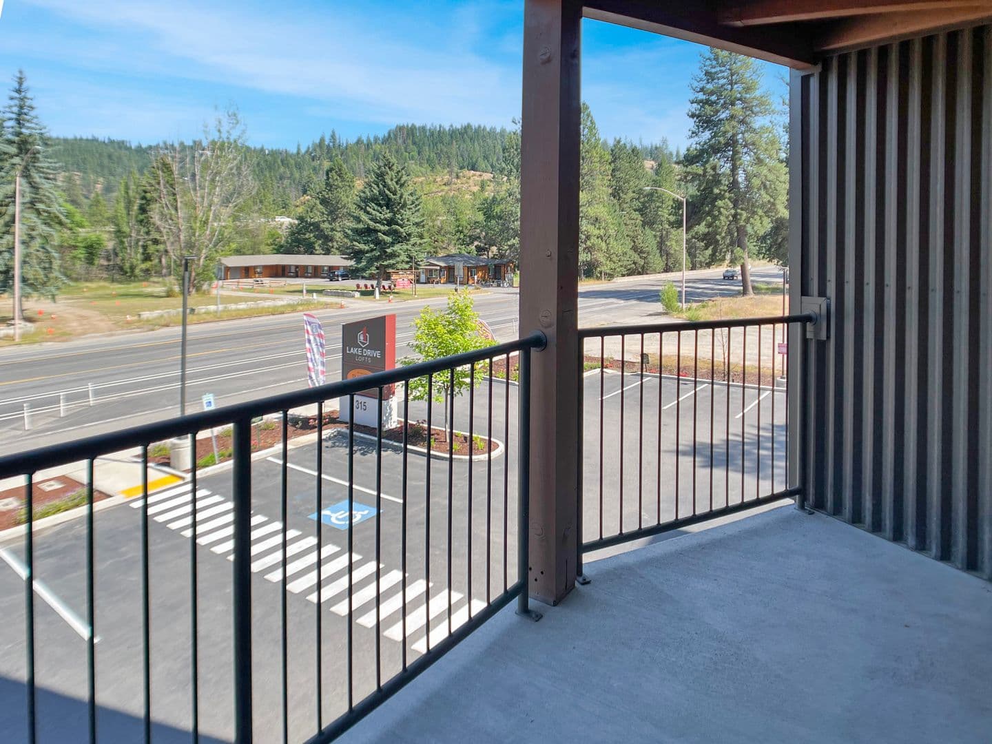 Coeur d Alene Apartment: 315 E Coeur d'Alene Lake Drive