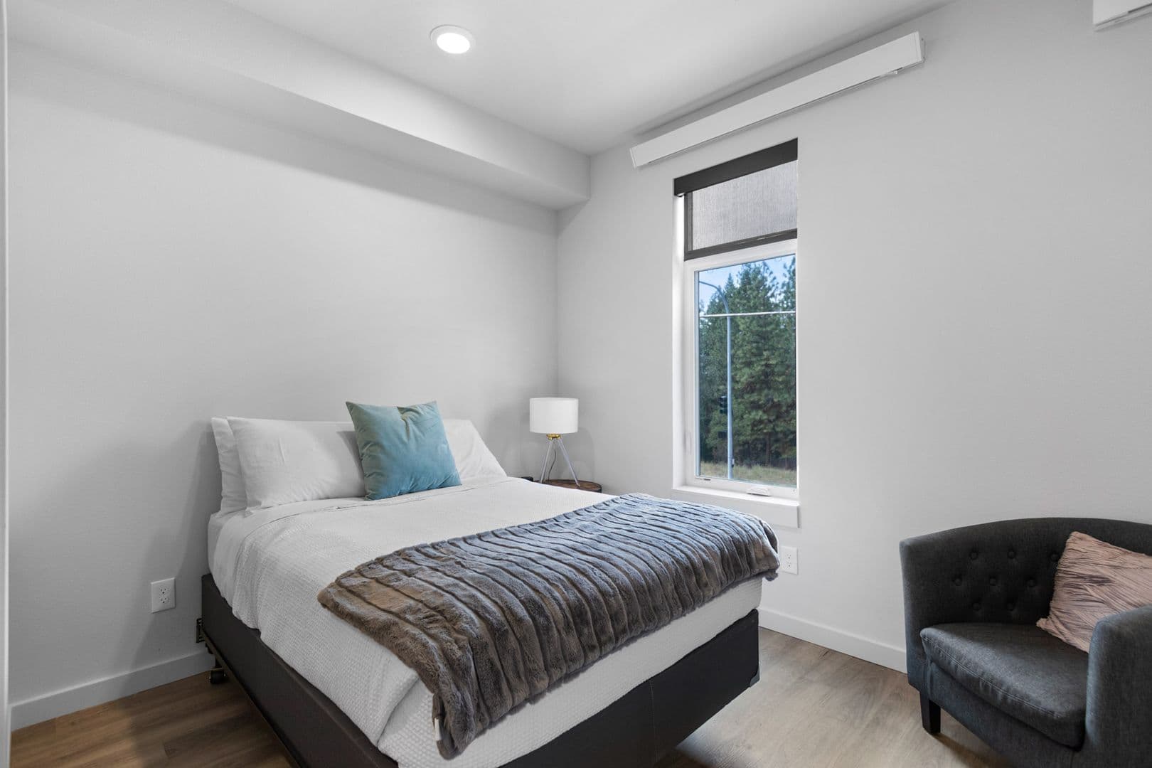 Spokane Apartment: 1520 S Rustle St