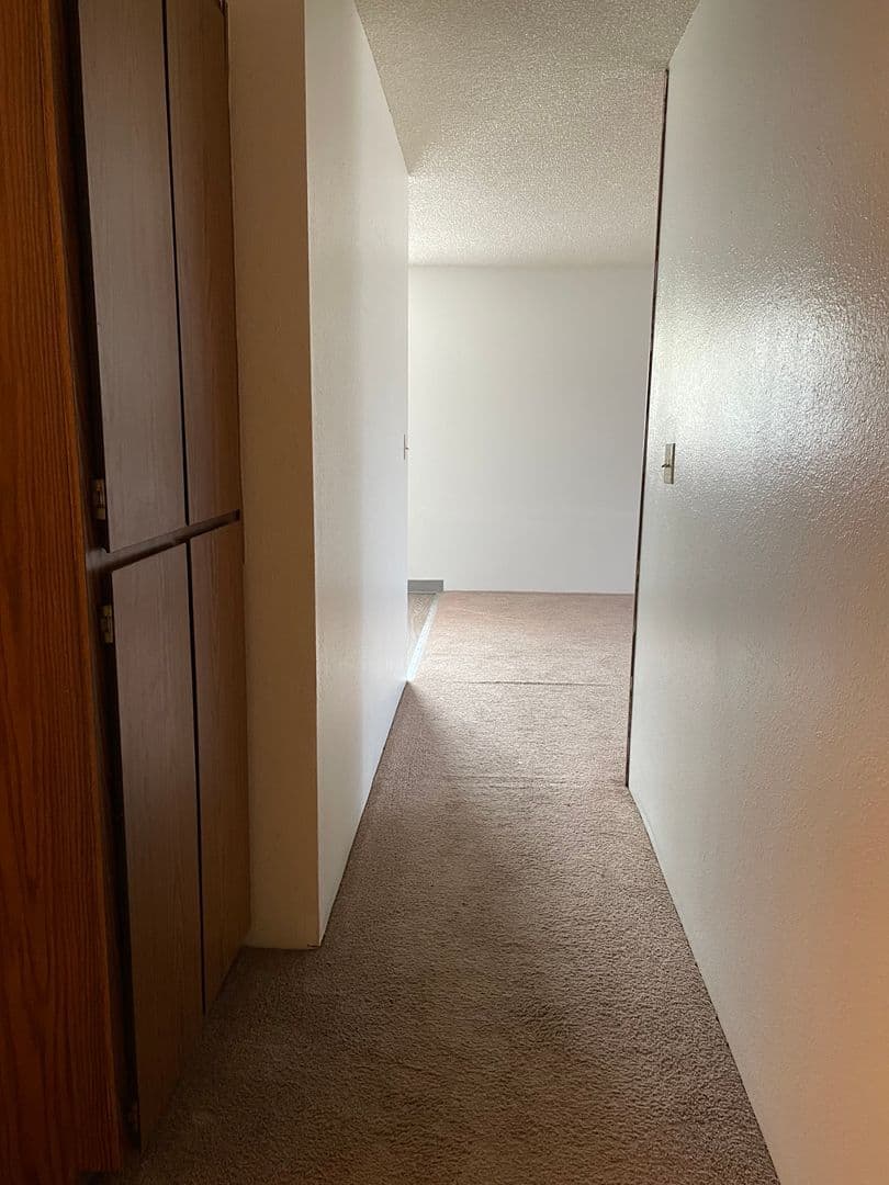 La Grande Apartment: 2310 E Q Ave - 48