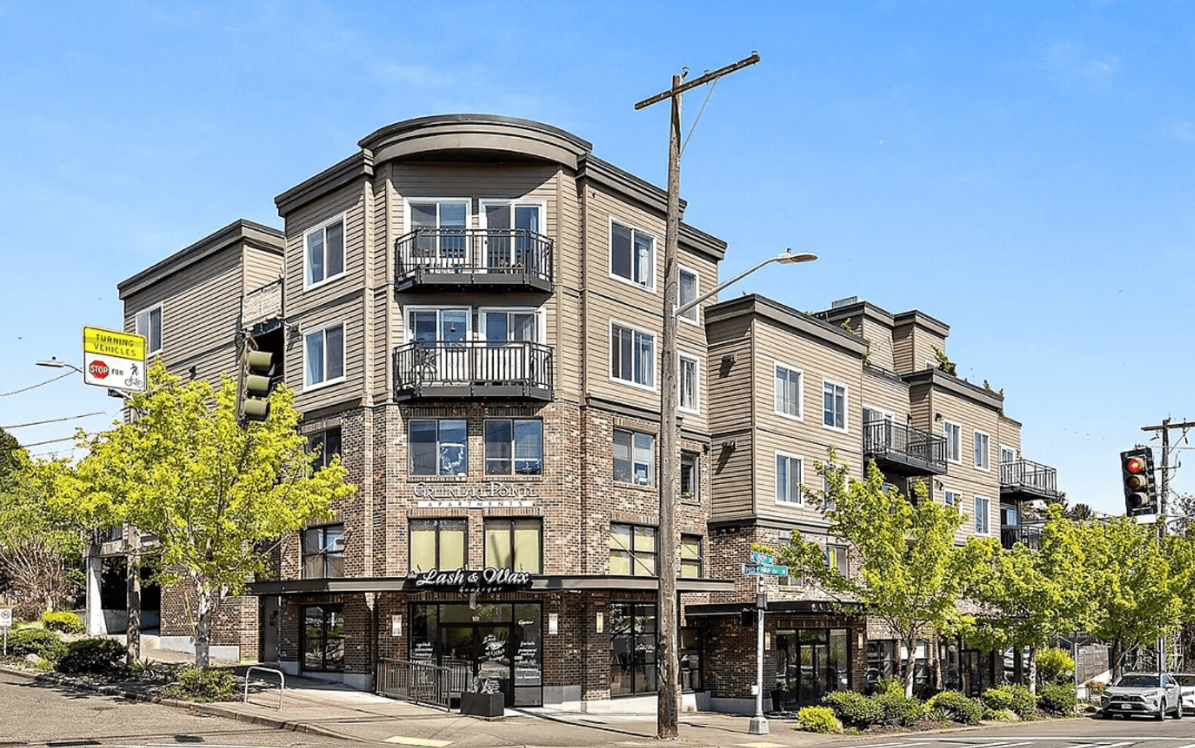 Seattle Apartment: 1400 N 80th St