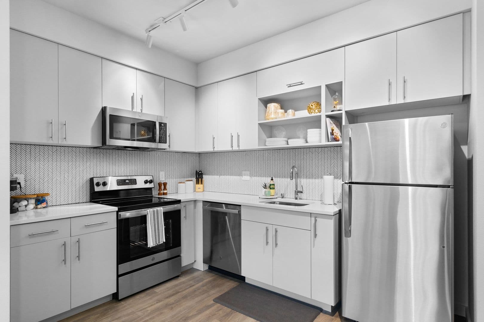 Spokane Apartment: 1520 S Rustle St