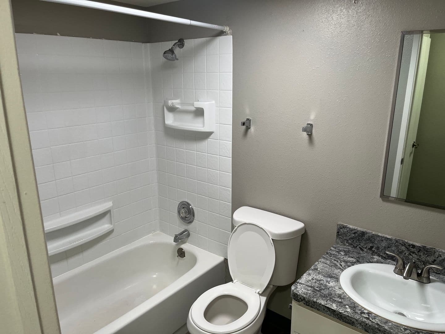 Spokane Apartment: 908 W 1st