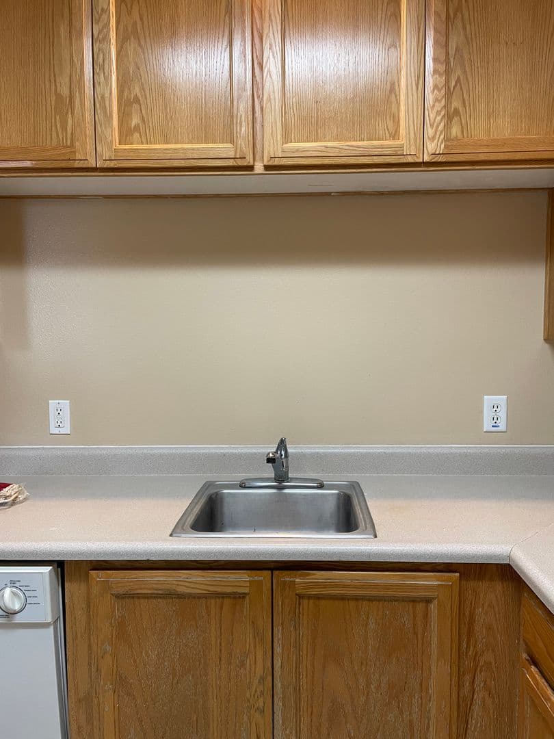 La Grande Apartment: 1208 Adams Avenue