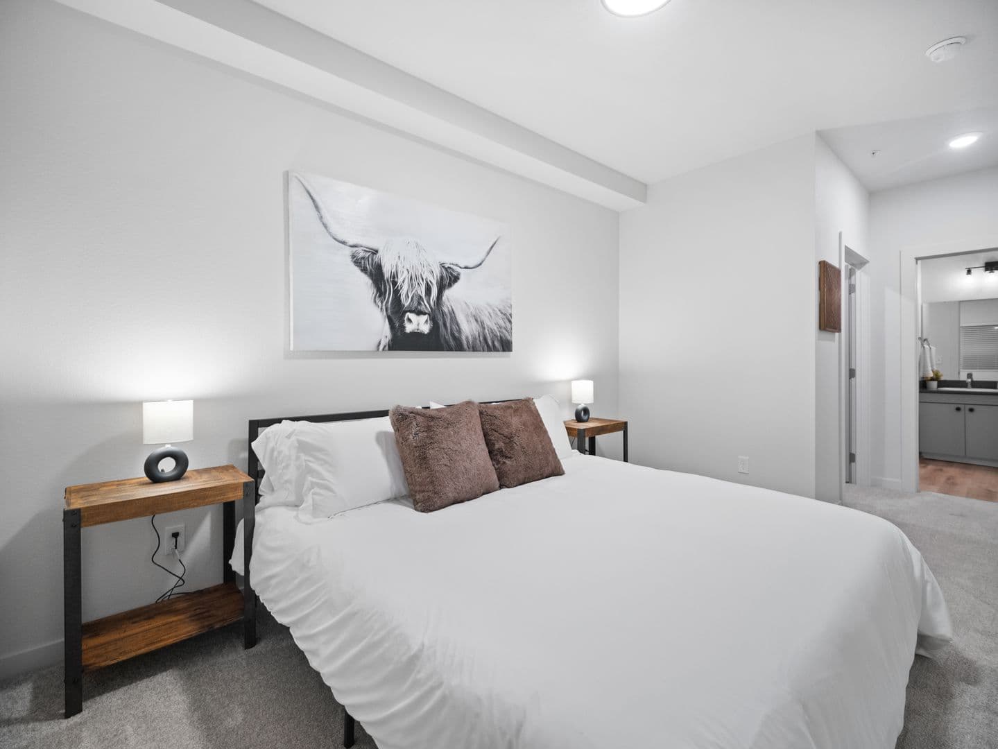 Spokane Apartment: 714 S Hatch St