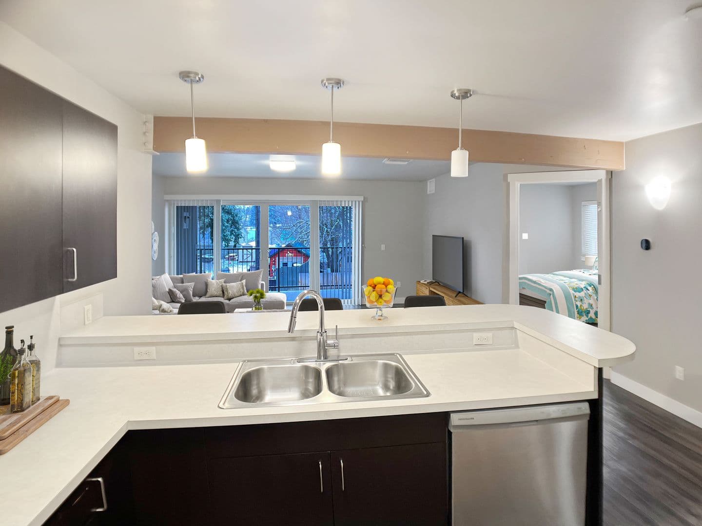 Coeur d Alene Apartment: 315 E Coeur d'Alene Lake Drive