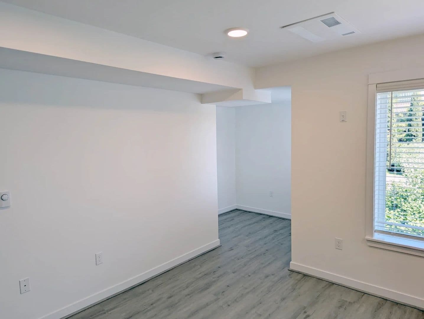 Seattle Apartment: 711 N 35th St