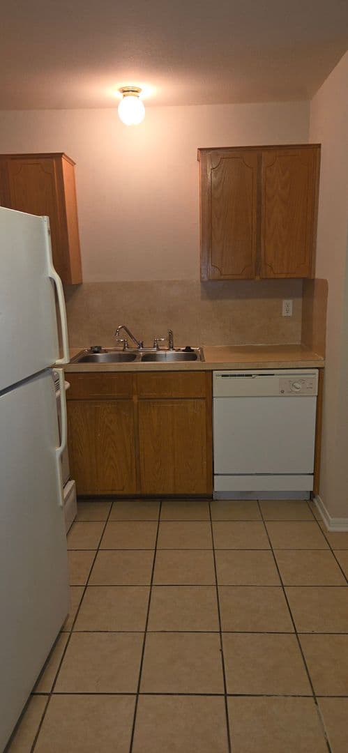 KILLEEN Apartment: 809 LEIFESTER CIRCLE