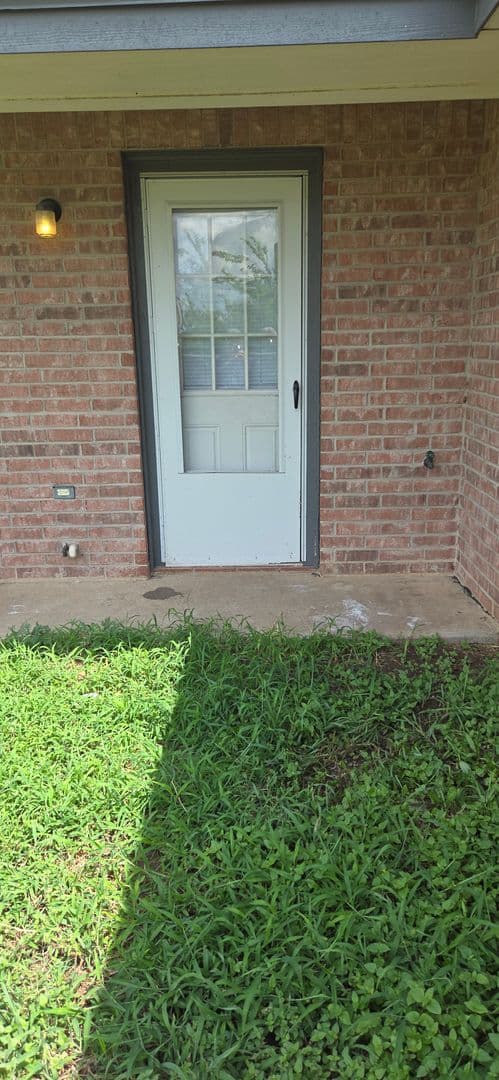 KILLEEN Apartment: 809 LEIFESTER CIRCLE