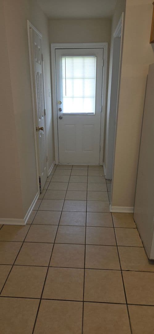 KILLEEN Apartment: 809 LEIFESTER CIRCLE