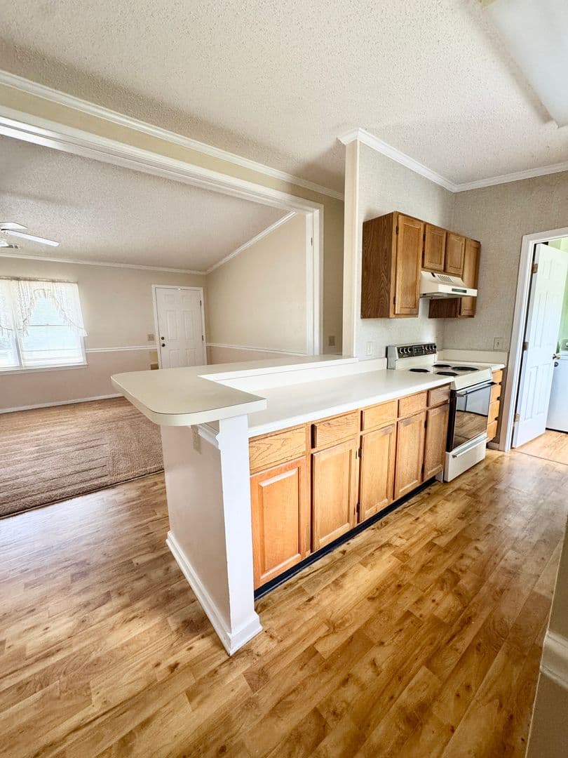 Conway House: 261 Youpon Drive