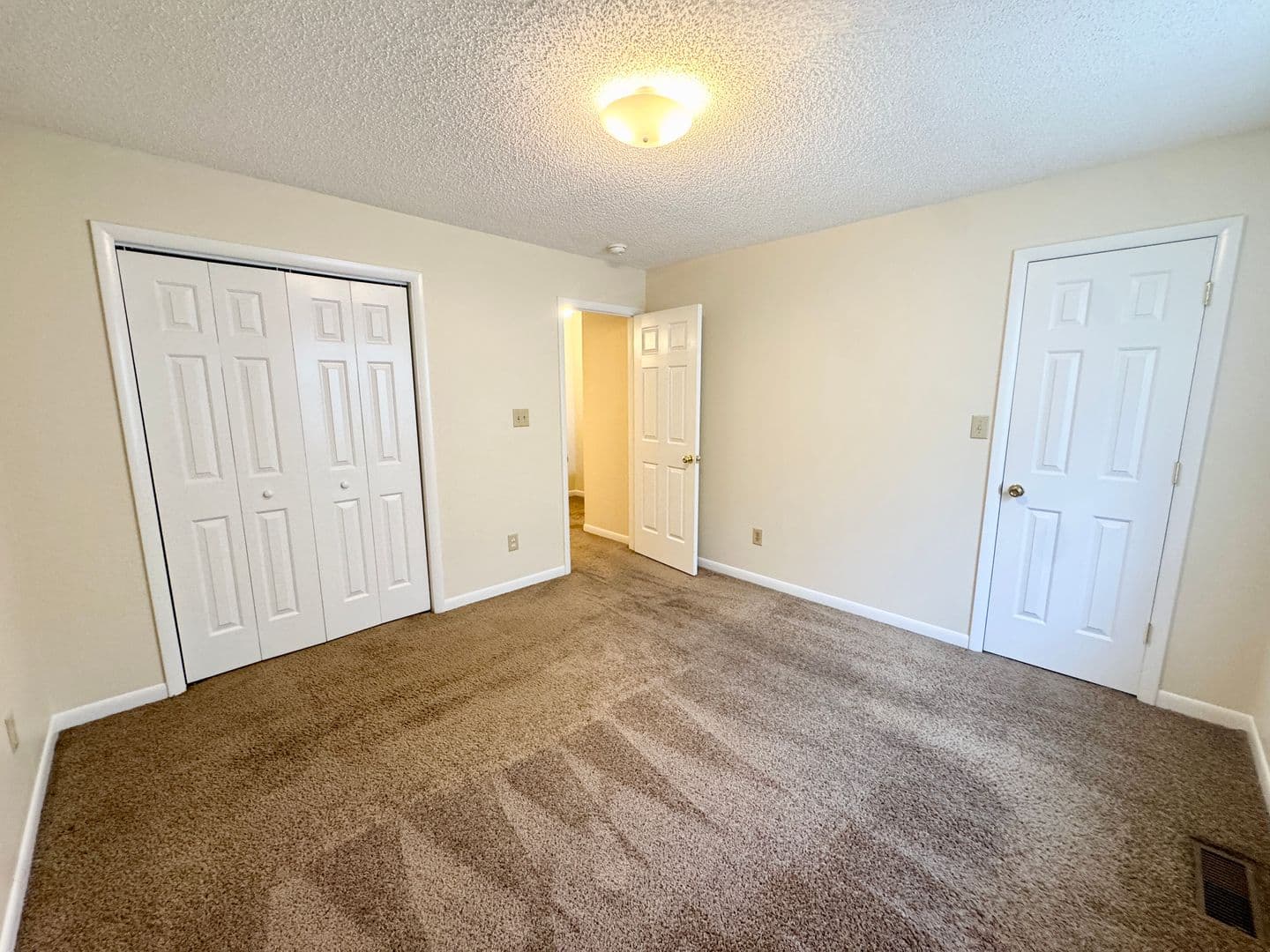 Conway Townhome: 1100 Pine Street, Unit A
