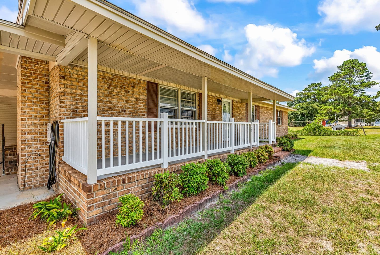 Aynor House: 1354 Rogers Road