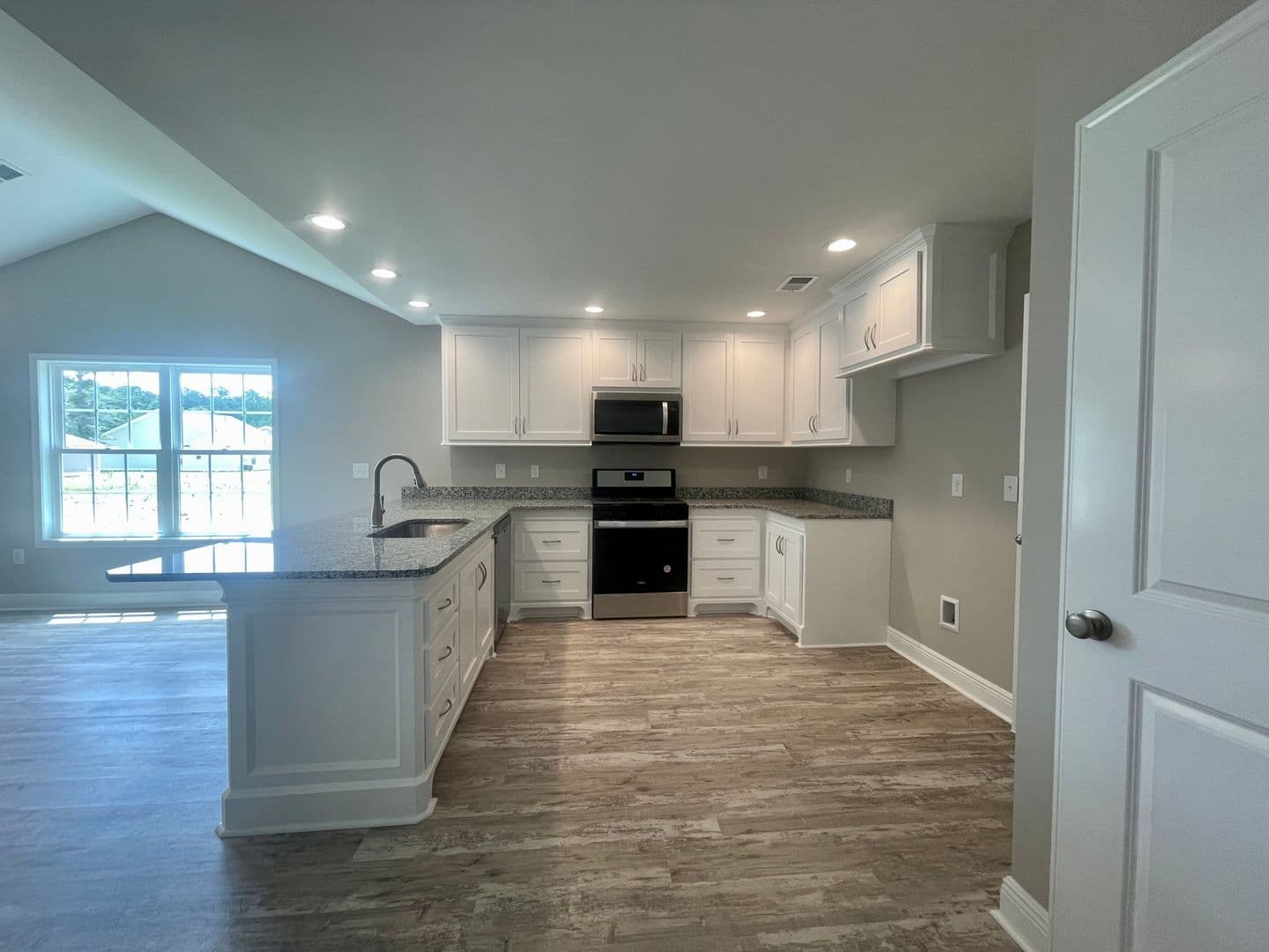 Conway House: 3124 Belgrove Lane