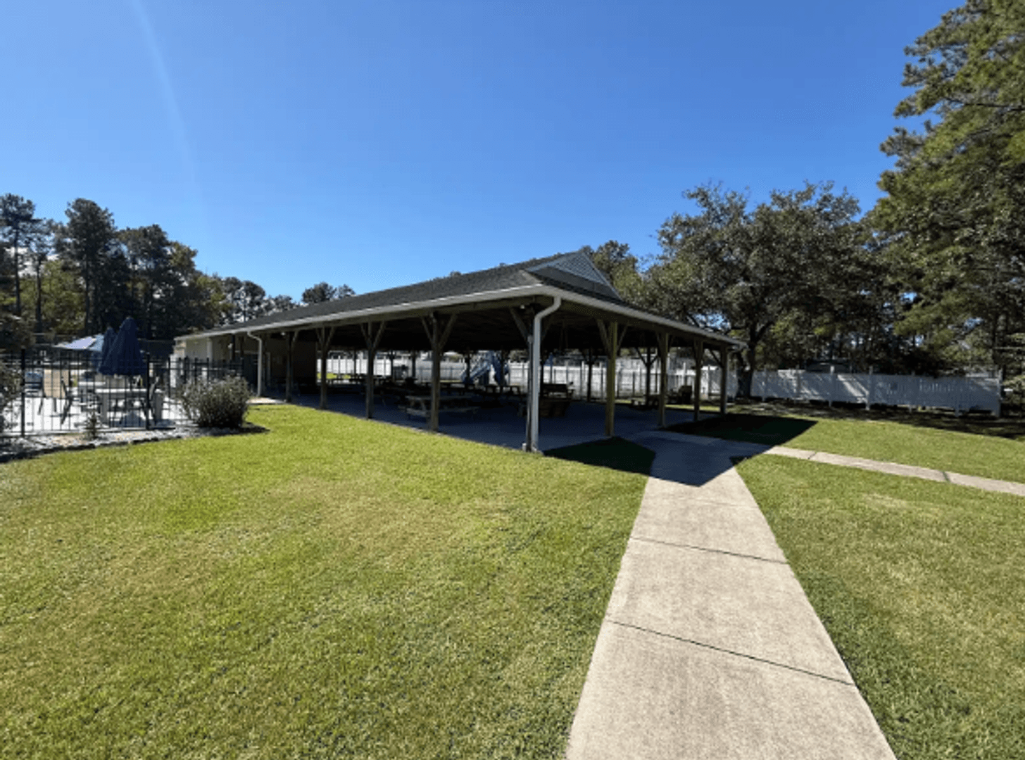 Myrtle Beach House: 6635 E. Sweetbriar Trail