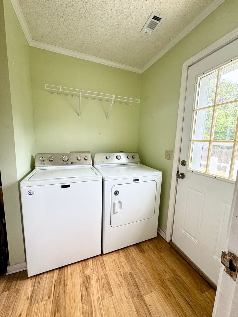 Conway House: 261 Youpon Drive