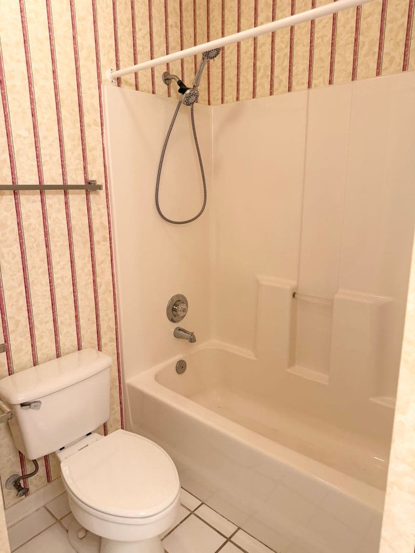 Little River House: 4661 Lightkeepers Way
