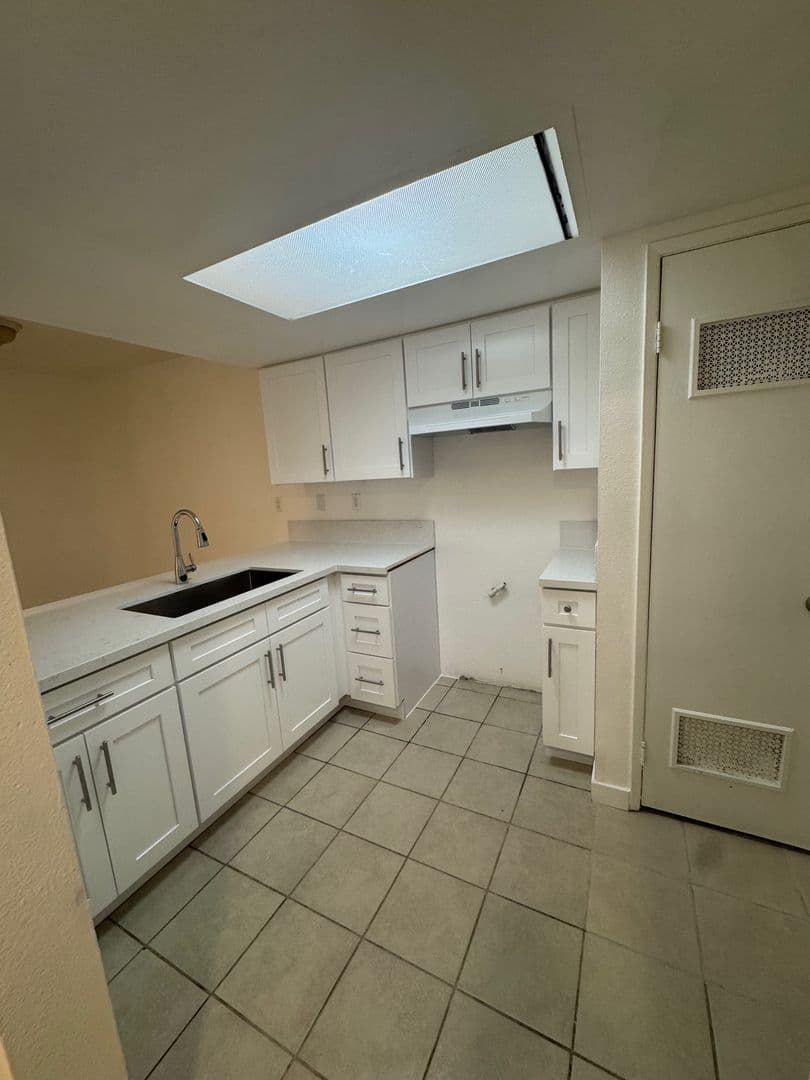 South El Monte Apartment: 2542 N Edwards Ave