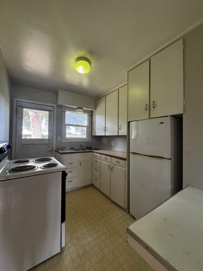 Ellensburg House: 203 S. Pine