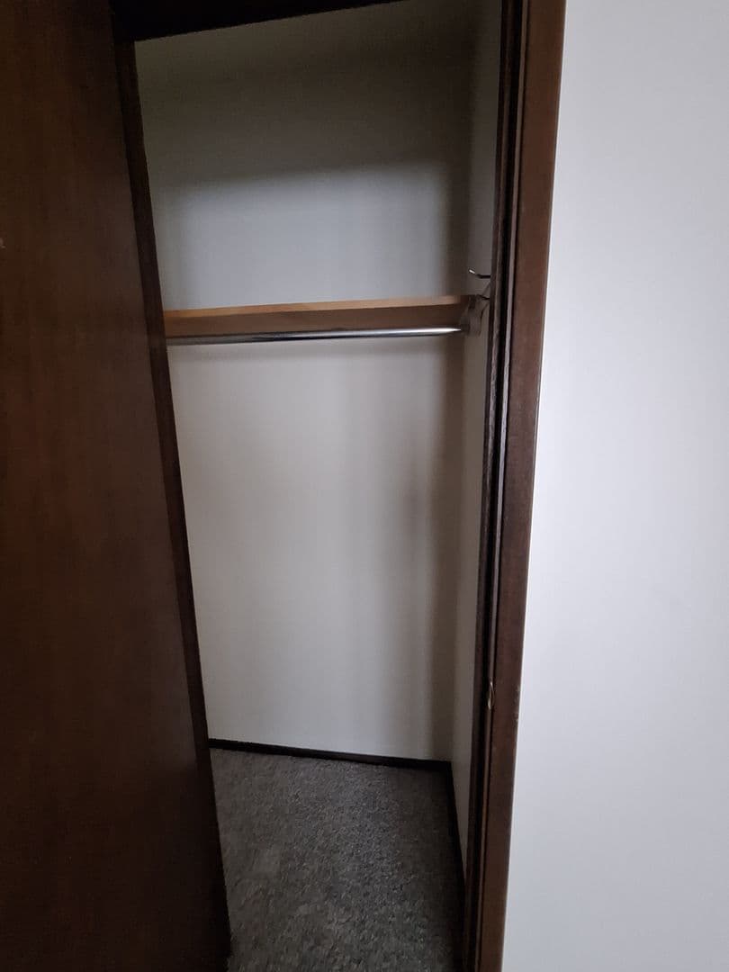 Ellensburg Apartment: 700 E 5th Ave