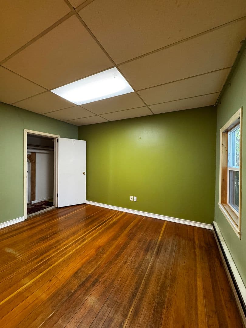 Ellensburg House: 814 E 5th Ave