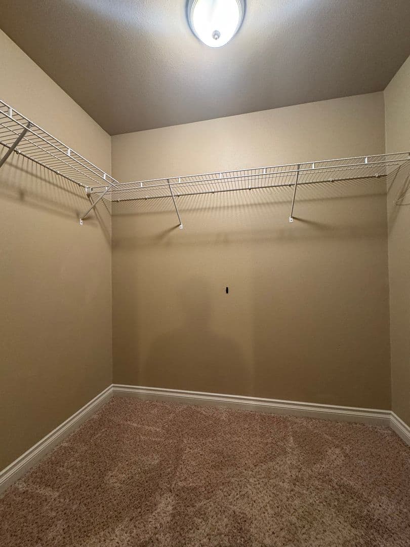 Ellensburg Apartment: 605 S. Tamarack St