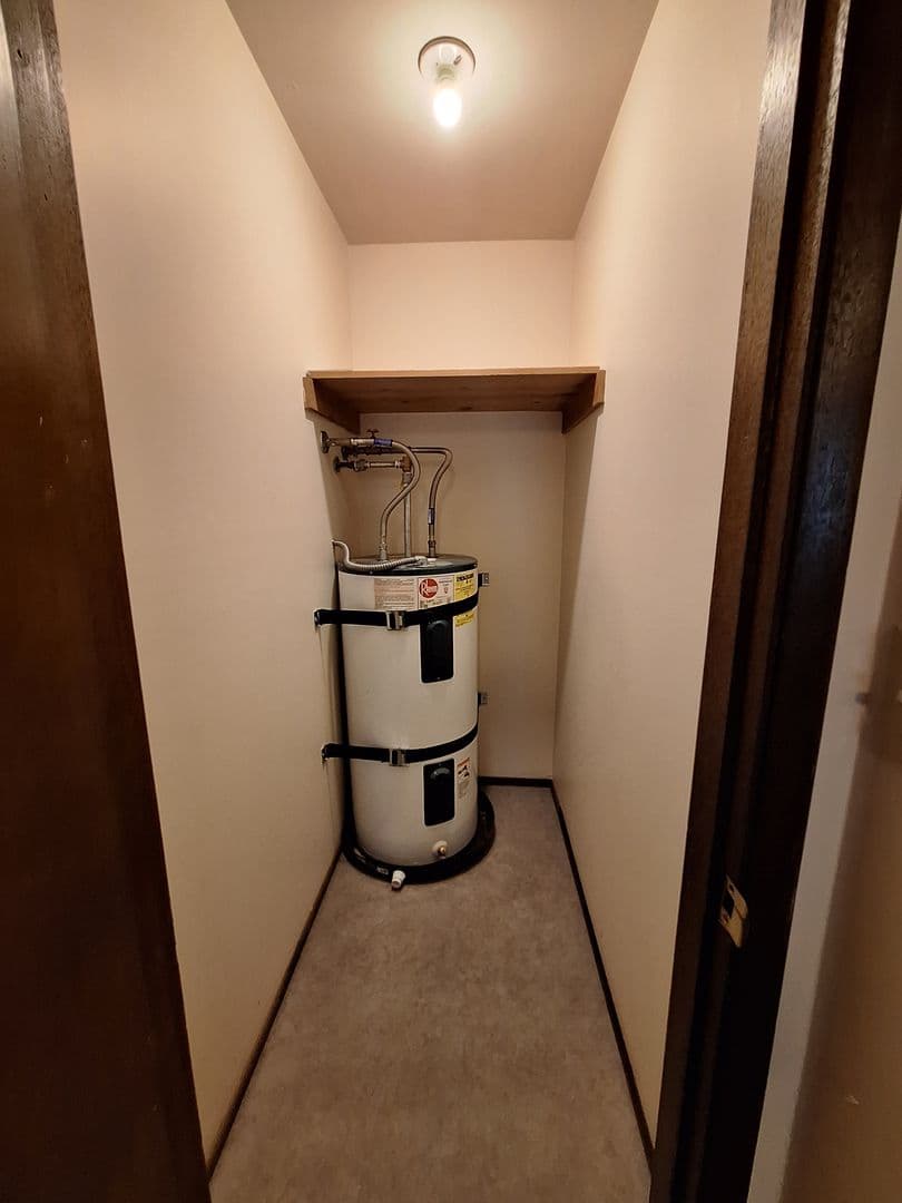 Ellensburg Apartment: 700 E 5th Ave