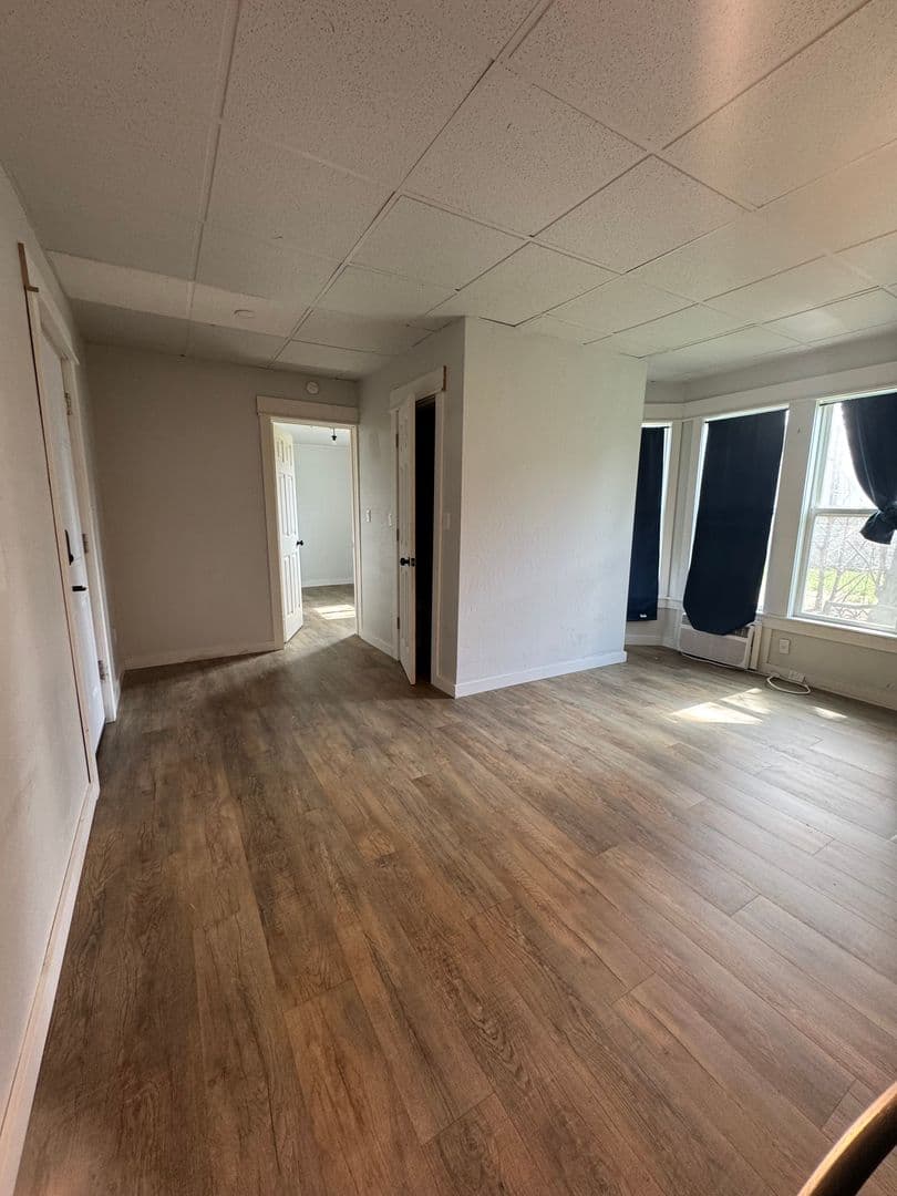 Ellensburg Apartment: 704 North Kittitas Street