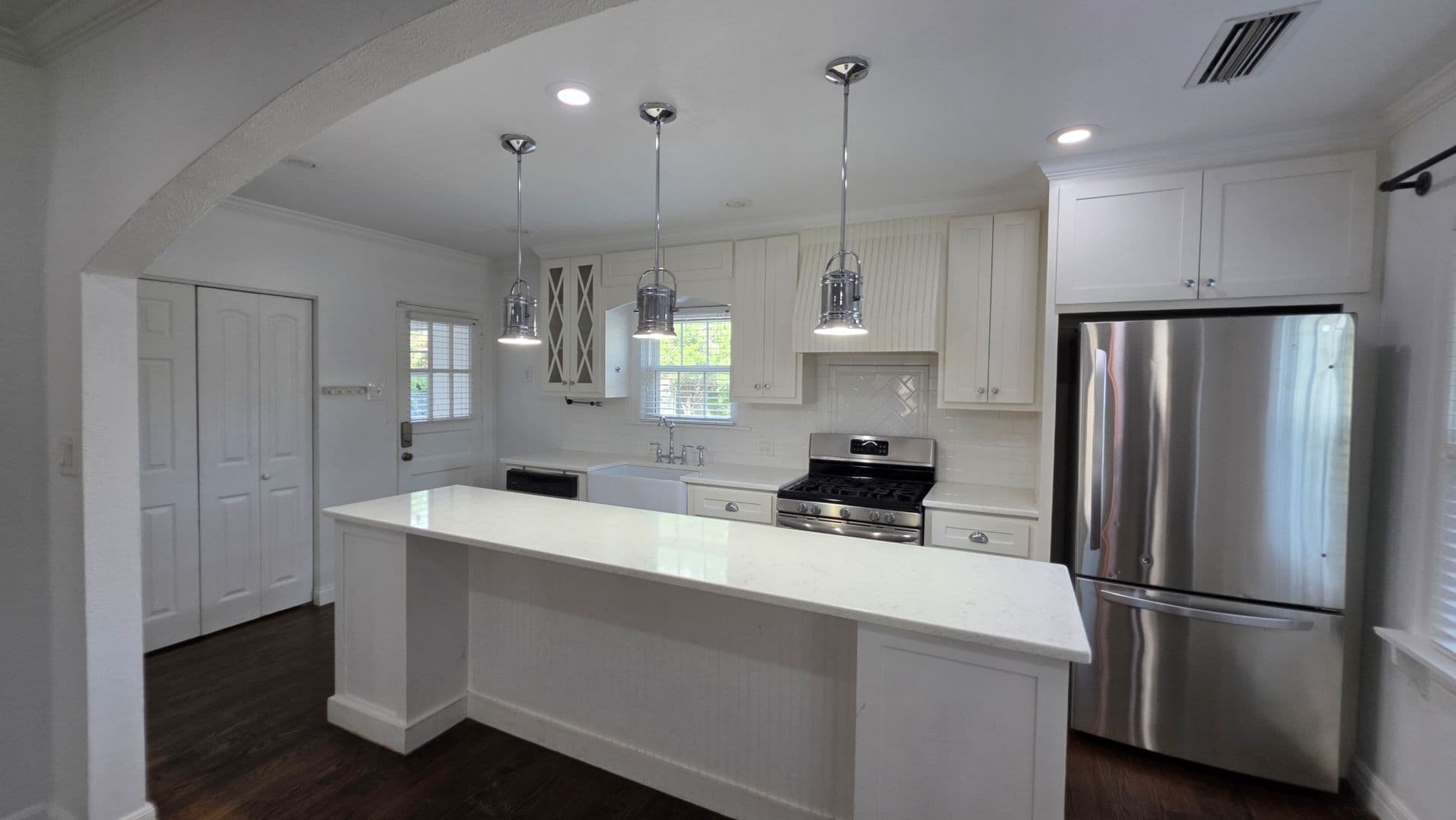Fort Worth House: 3741 Hilltop Road