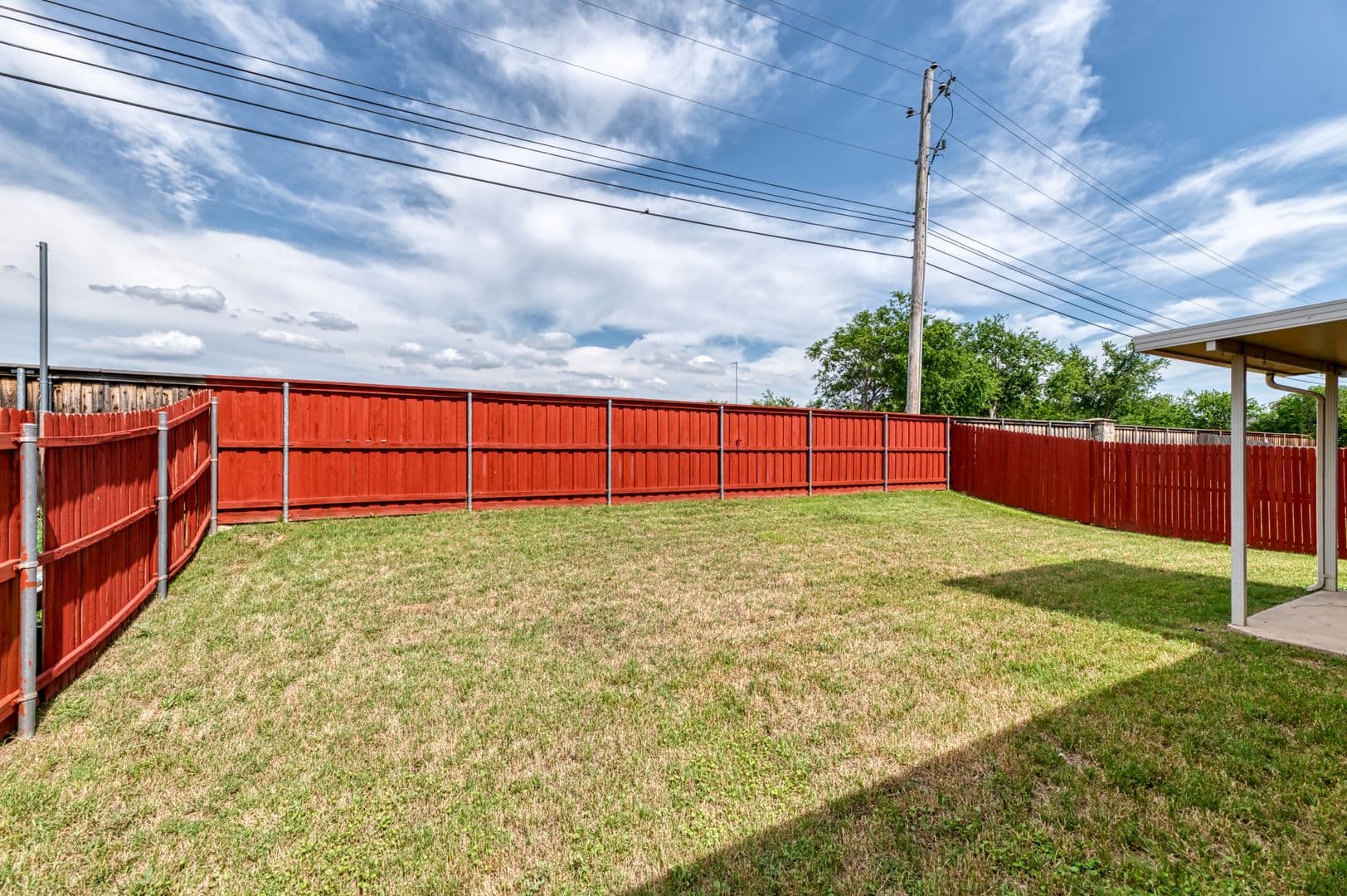 Fort Worth House: 9020 Noontide Drive