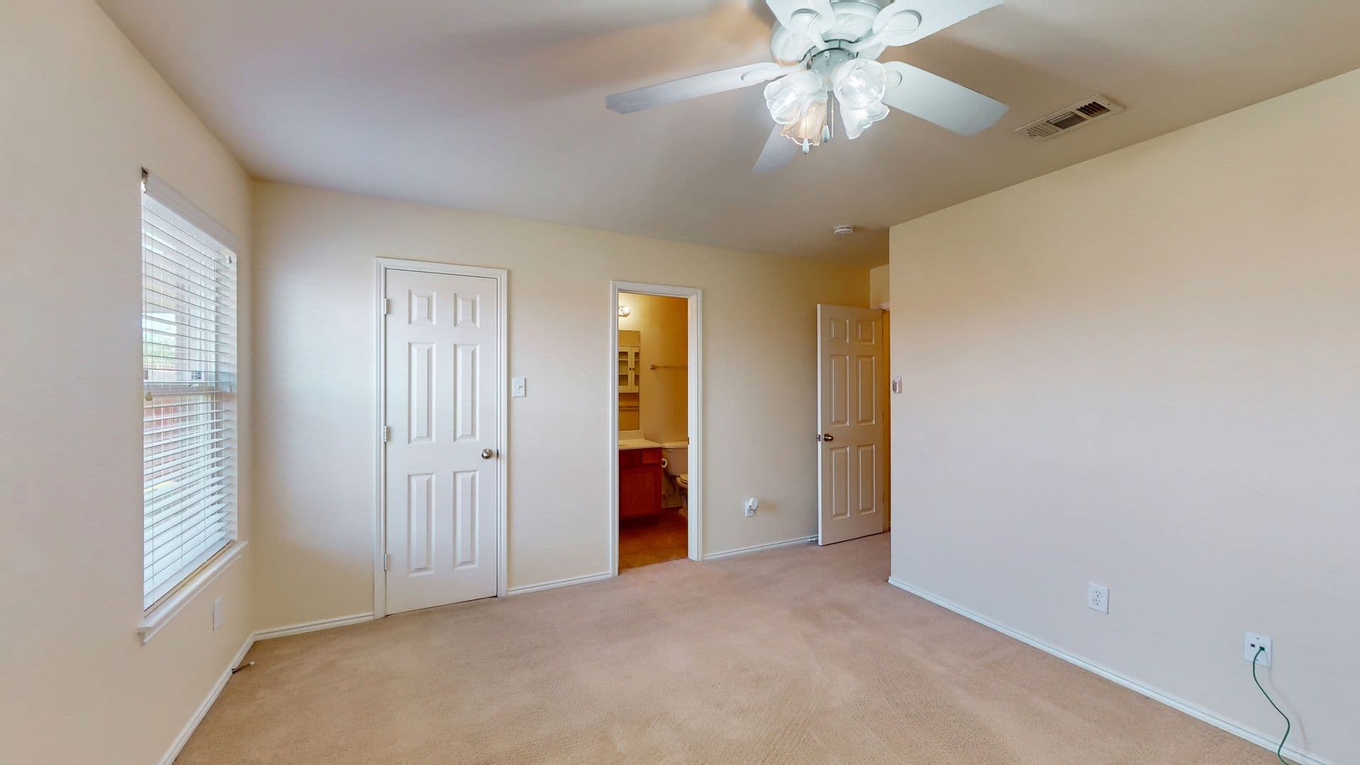 Fort Worth House: 9020 Noontide Drive