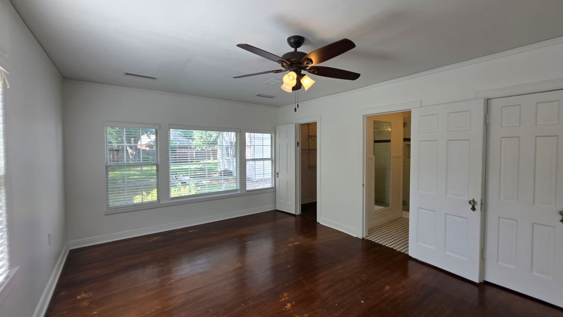 Fort Worth House: 3741 Hilltop Road